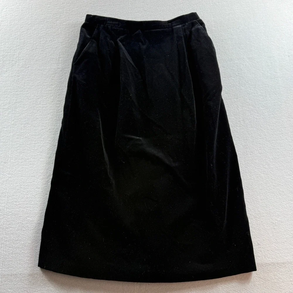 Doncaster Velvet Midi Skirt Womens 14 Black ALine Pocketed Back Vent USA Vintage